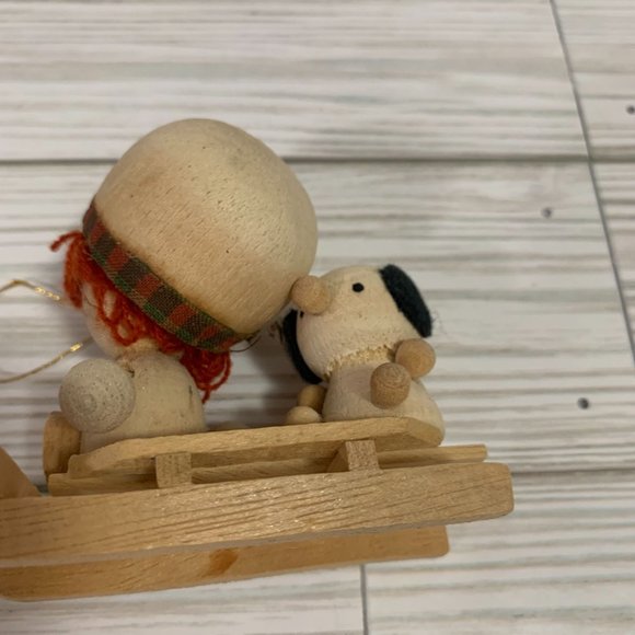 Vintage Handmade Wood Art Girl With Big And Puppy On Sleigh Figurine - Picture 9 of 9